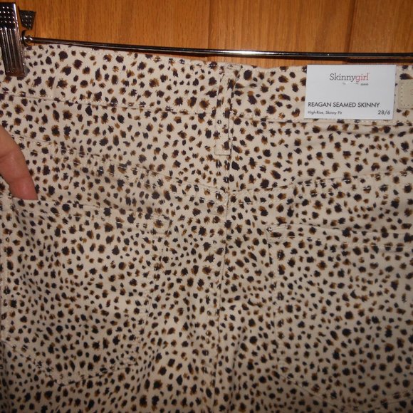 Skinnygirl by Bethenny Frankel Animal Print Jeans - Picture 11 of 13